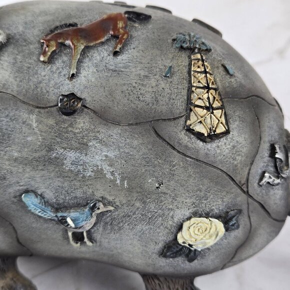 Resin 3D Armadillo Piggy Bank Texas Themed Longhorn Oil Derrick Rose Map Skyline - Picture 11 of 14